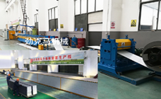 金属雕花板发泡生产线